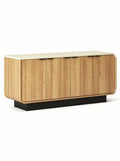 **Technische titel in het Nederlands:** Moderne houten dressoir met minimalistisch ontwerp en zwarte voet.
